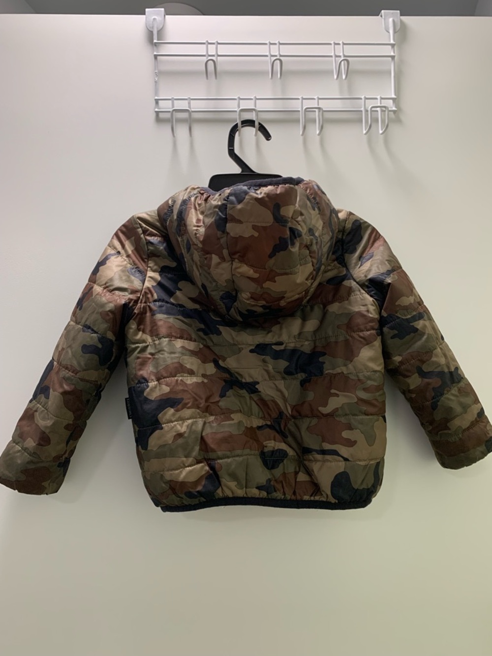 Joe Fresh Camouflage Toddler Jacket with Yellow Lining, size 3 - Picture 6 of 6